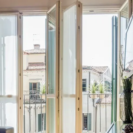 Appartement Rialto Whit Lift